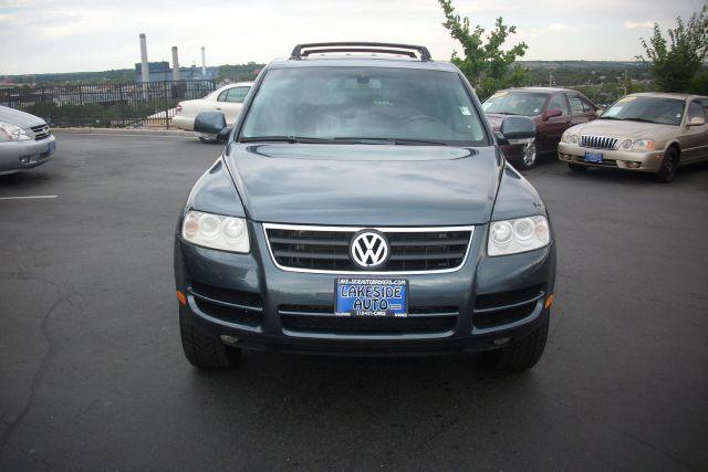 Volkswagen Touareg 2004 photo 1