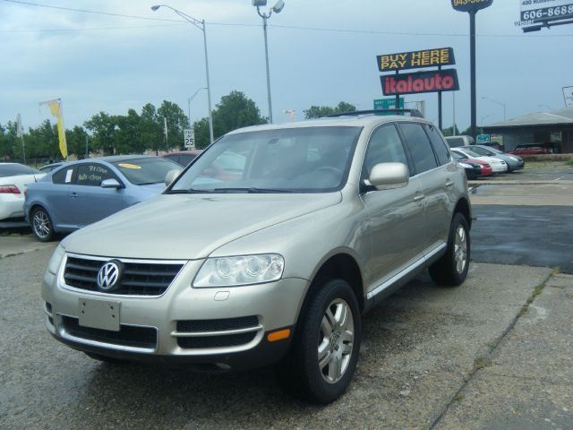 Volkswagen Touareg 2004 photo 3