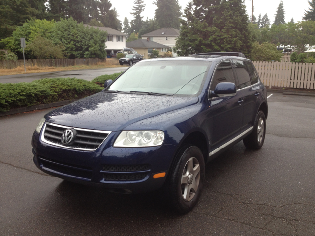 Volkswagen Touareg 2004 photo 1