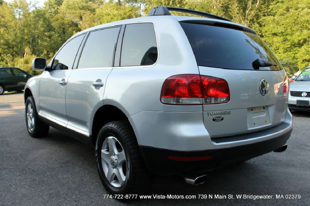 Volkswagen Touareg 2004 photo 4