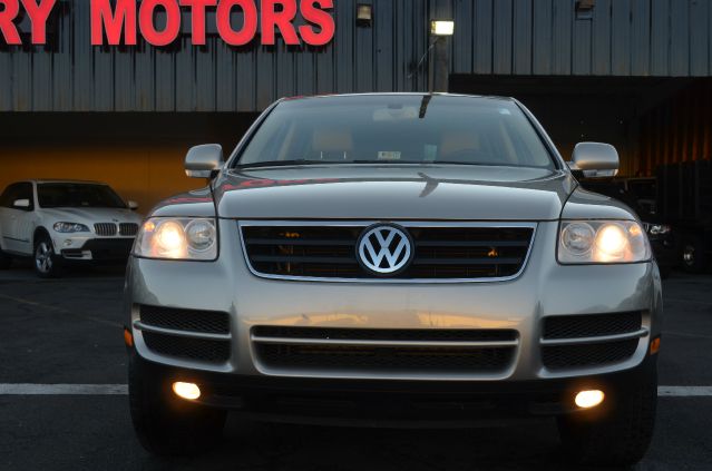 Volkswagen Touareg 2004 photo 3