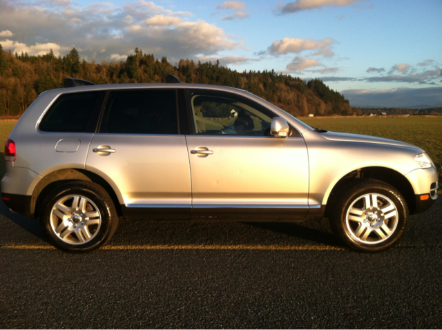 Volkswagen Touareg 2004 photo 2