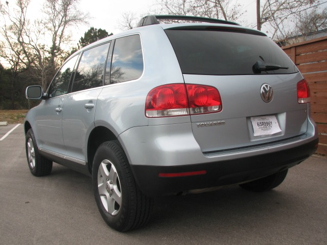 Volkswagen Touareg 2004 photo 3