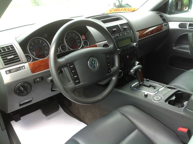 Volkswagen Touareg 2004 photo 4