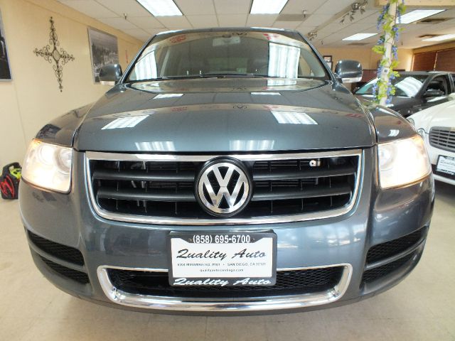 Volkswagen Touareg 2004 photo 17