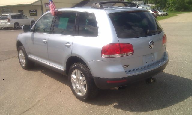 Volkswagen Touareg 2004 photo 18