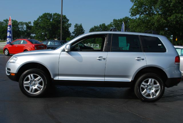 Volkswagen Touareg 2004 photo 3