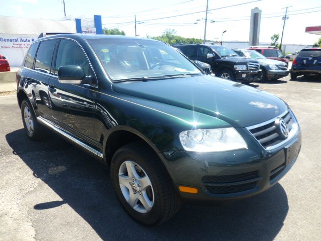 Volkswagen Touareg 2004 photo 2