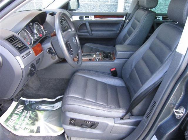 Volkswagen Touareg 2005 photo 12