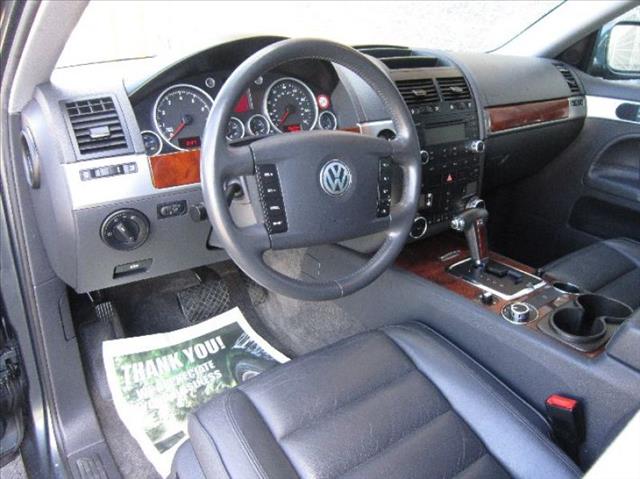 Volkswagen Touareg 2005 photo 14