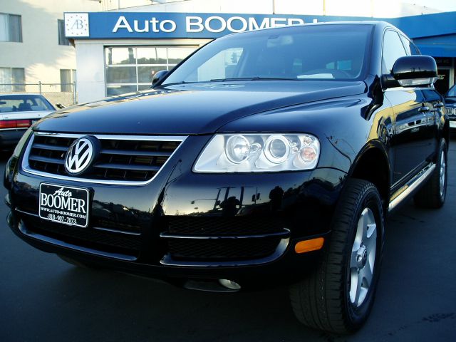 Volkswagen Touareg Red Line SUV