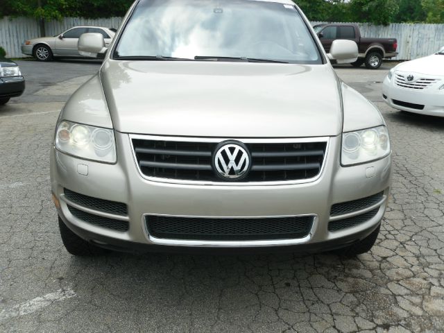 Volkswagen Touareg 2005 photo 1