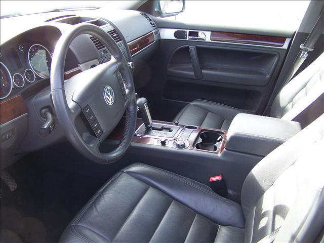 Volkswagen Touareg 2006 photo 2