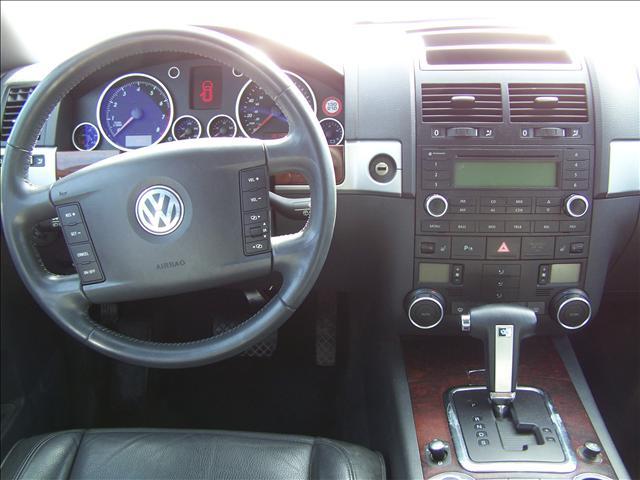 Volkswagen Touareg 2006 photo 5