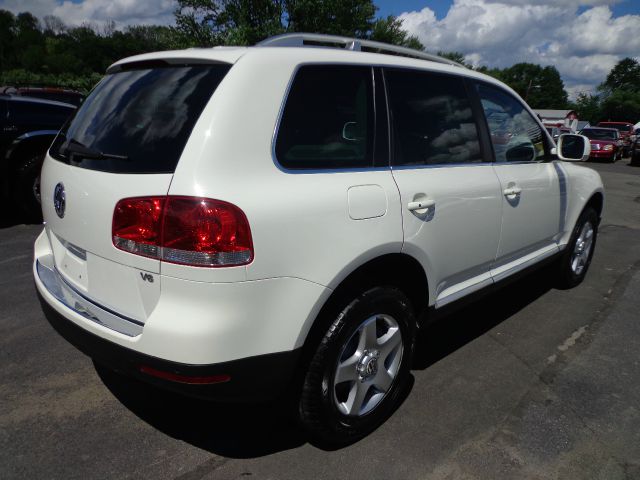 Volkswagen Touareg 2007 photo 2