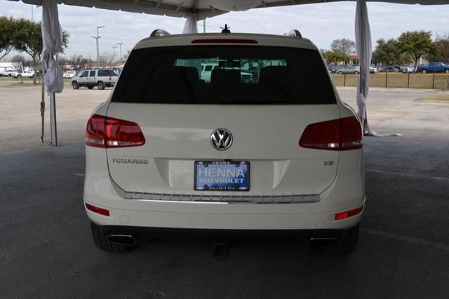 Volkswagen Touareg 2011 photo 3