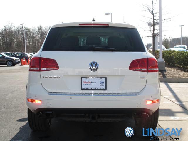 Volkswagen Touareg 2012 photo 3