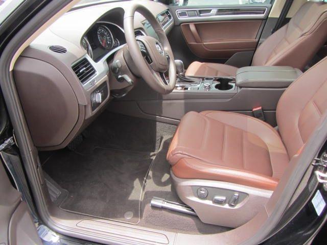 Volkswagen Touareg 2013 photo 4