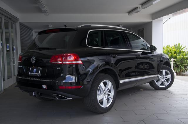 Volkswagen Touareg 2013 photo 2