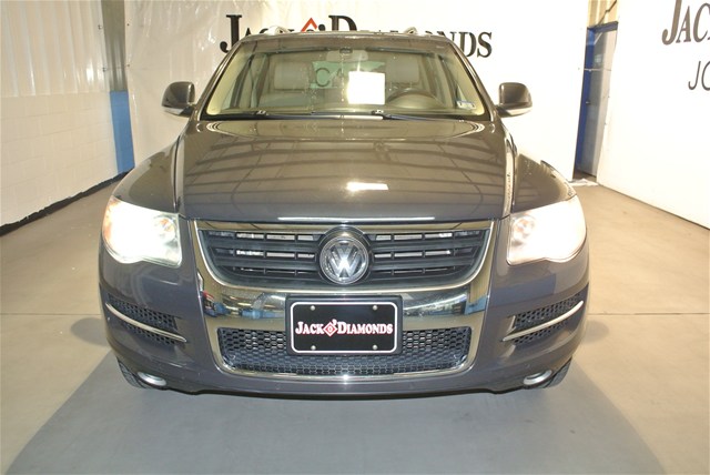 Volkswagen Touareg 2 2008 photo 1