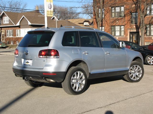 Volkswagen Touareg 2 2008 photo 3