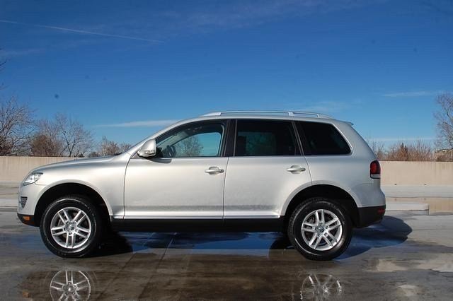 Volkswagen Touareg 2 2008 photo 1