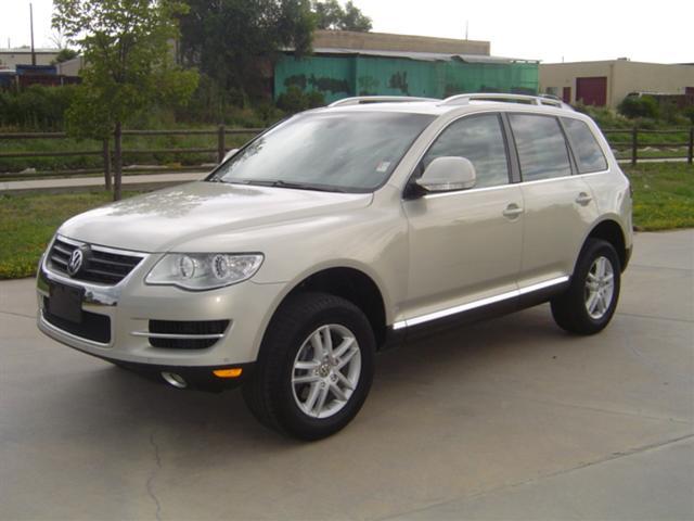 Volkswagen Touareg 2 2008 photo 3