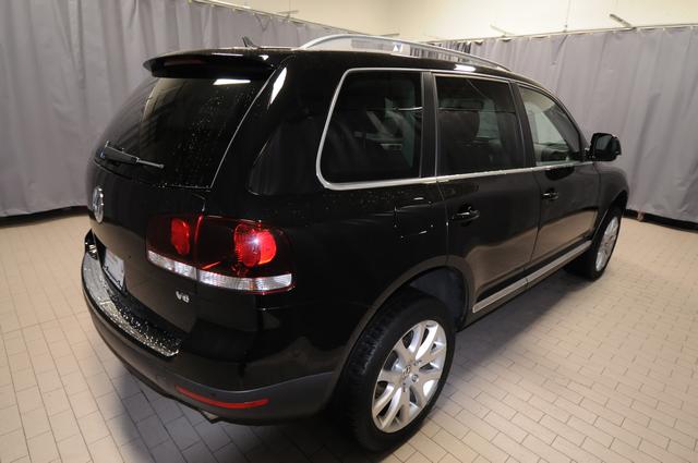 Volkswagen Touareg 2 2008 photo 4