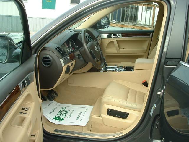 Volkswagen Touareg 2 2008 photo 3