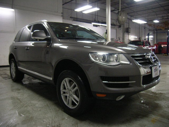 Volkswagen Touareg 2 2008 photo 1