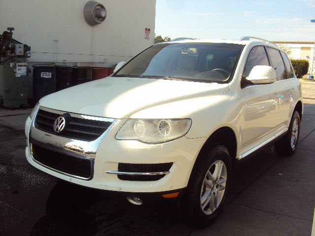 Volkswagen Touareg 2 2008 photo 1