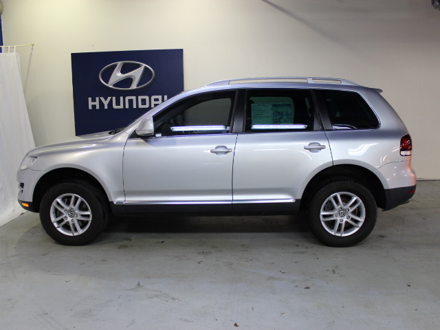 Volkswagen Touareg 2 2008 photo 1