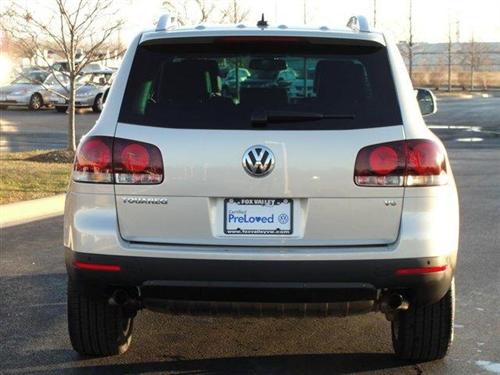 Volkswagen Touareg 2 2009 photo 2