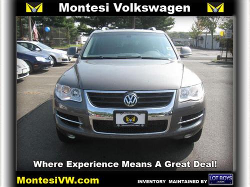 Volkswagen Touareg 2 LT 4WD Other