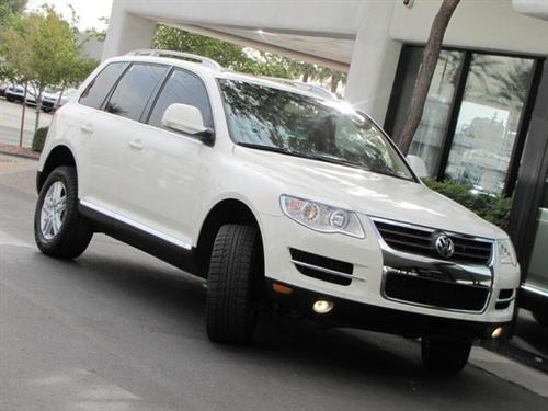 Volkswagen Touareg 2 2010 photo 3