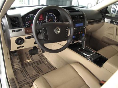 Volkswagen Touareg 2 2010 photo 4