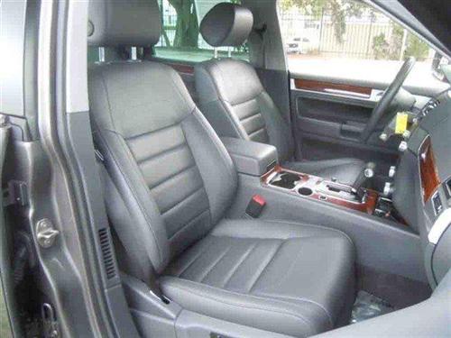 Volkswagen Touareg 2 2010 photo 4