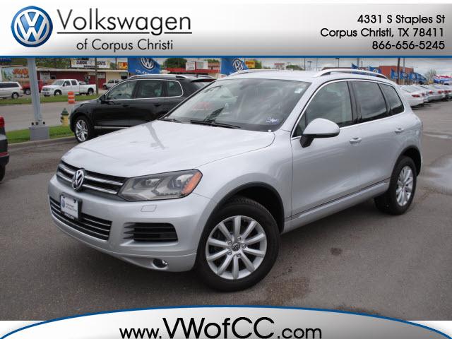 Volkswagen Touareg 2 4.0L Automatic S Sport Utility