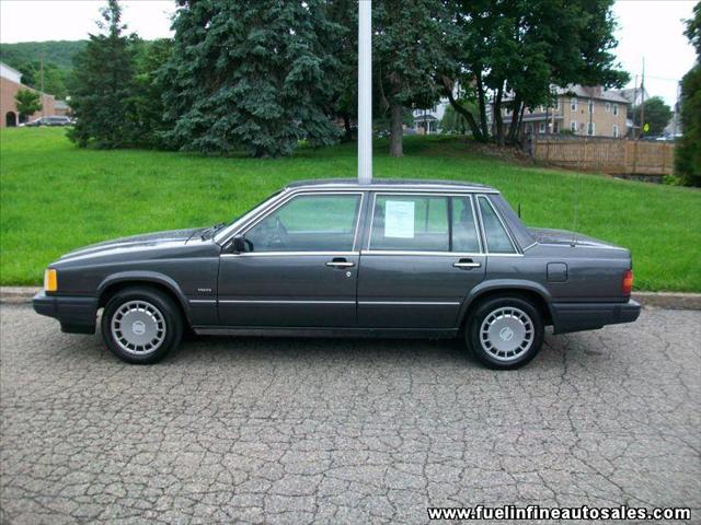 Volvo 740 Series S Sedan Sedan