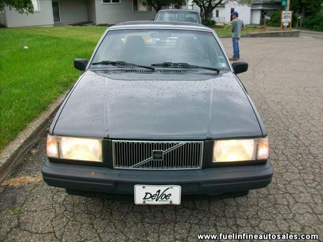 Volvo 740 Series 1990 photo 3