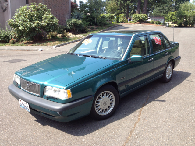 Volvo 850 Series 1994 photo 2