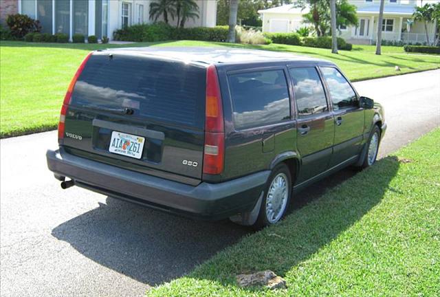 Volvo 850 Series 1994 photo 2