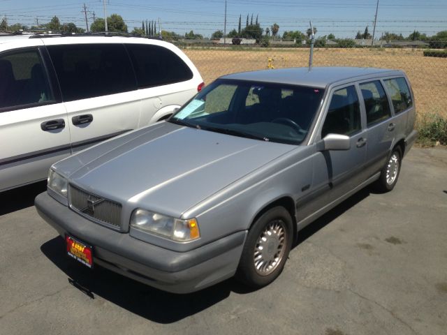 Volvo 850 Series 1995 photo 1