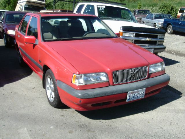 Volvo 850 Series 1996 photo 2