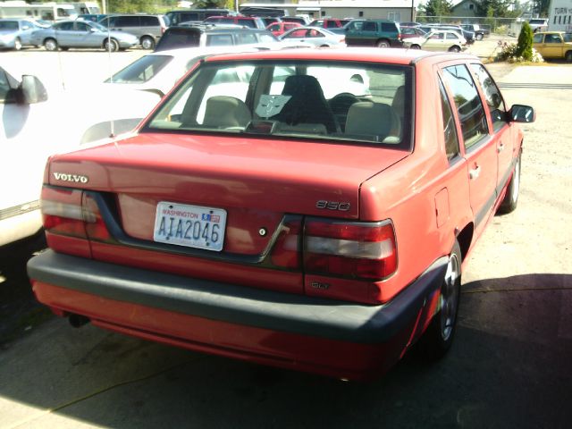 Volvo 850 Series 1996 photo 3