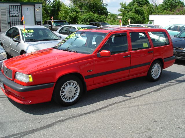 Volvo 850 Series 1996 photo 2