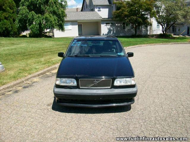 Volvo 850 Series 1996 photo 2