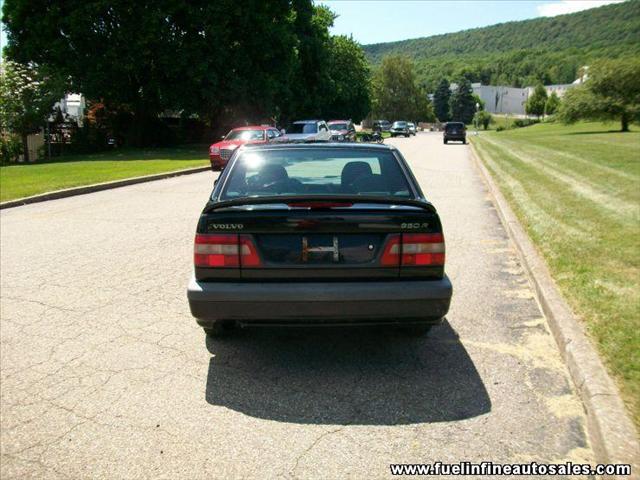 Volvo 850 Series 1996 photo 4