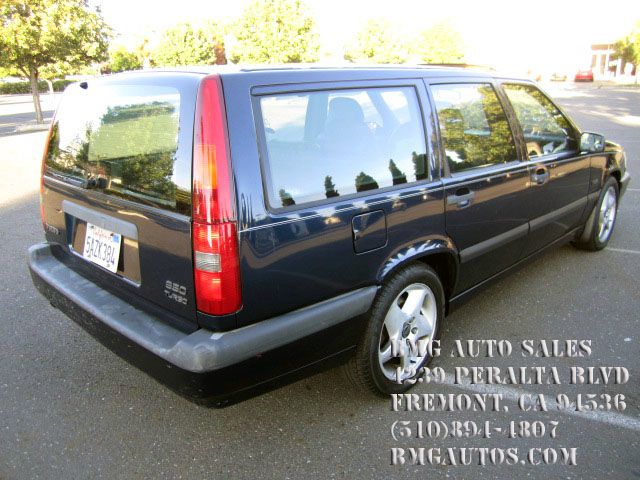 Volvo 850 Series 1996 photo 15