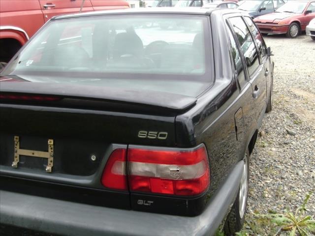 Volvo 850 Series 1997 photo 4